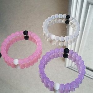 Set of 3 Lokai bracelets